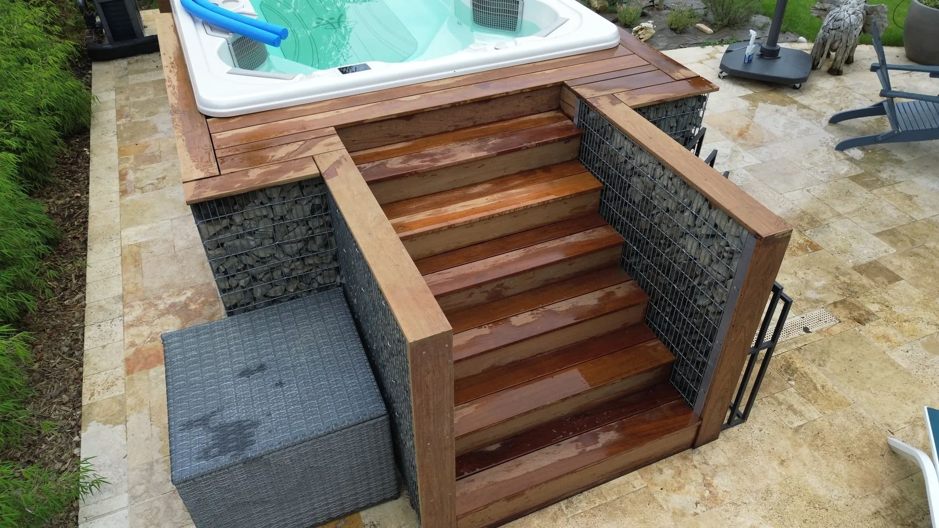 Terrassement piscine Auneau — Main Verte